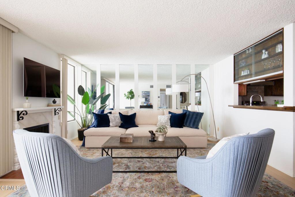 439 S Catalina Avenue 205