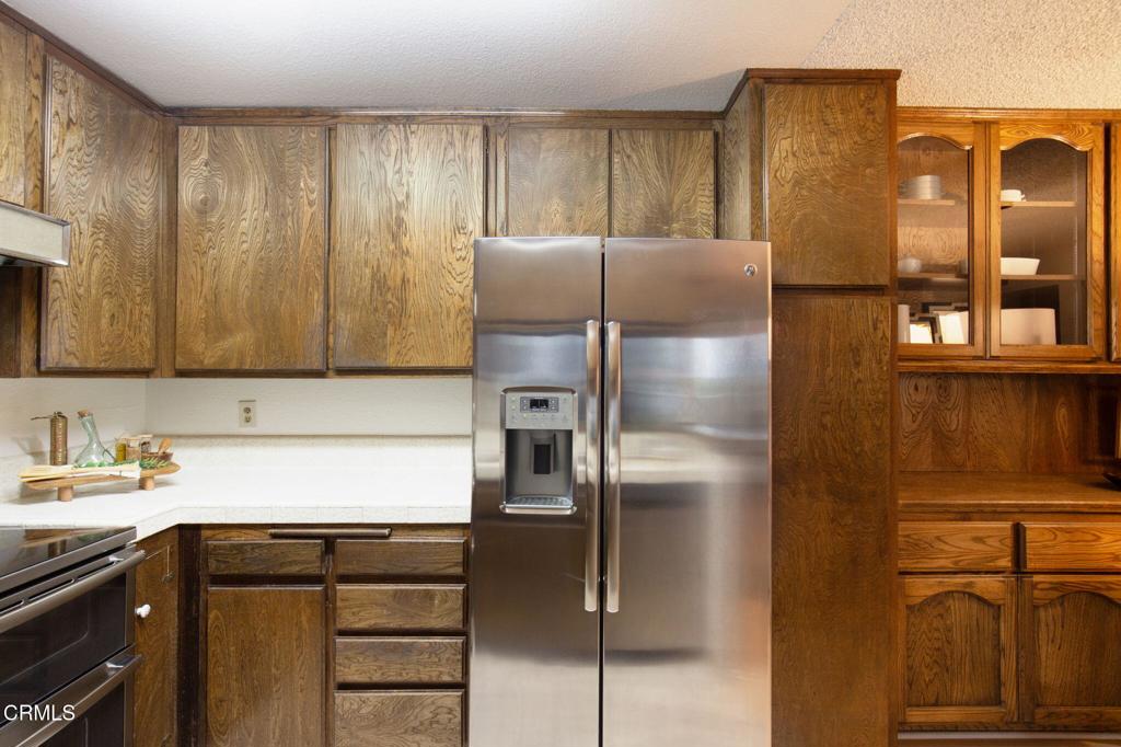 439 S Catalina Avenue 205