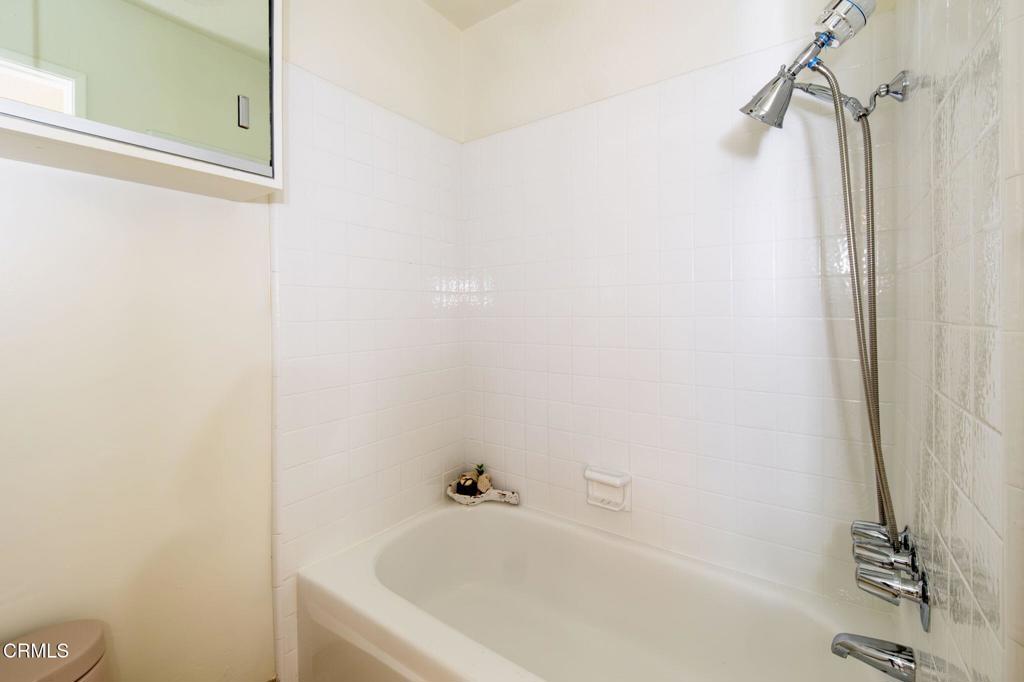 439 S Catalina Avenue 205