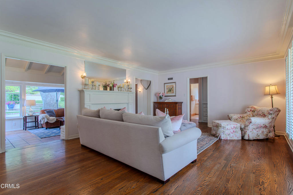 2727 Hollister Terrace