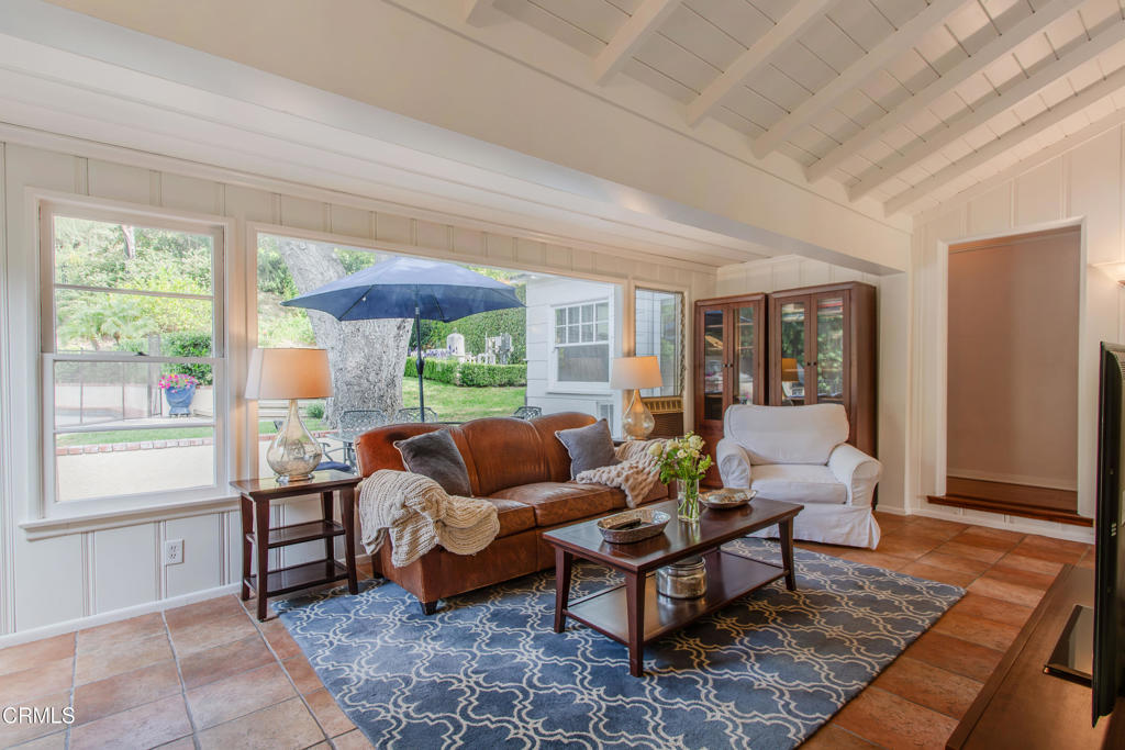 2727 Hollister Terrace