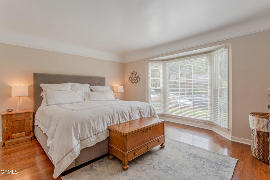 2727 Hollister Terrace