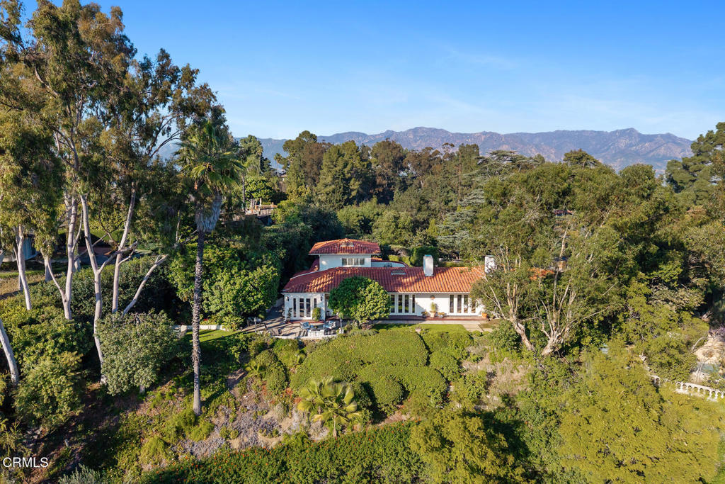 399 N San Rafael Avenue