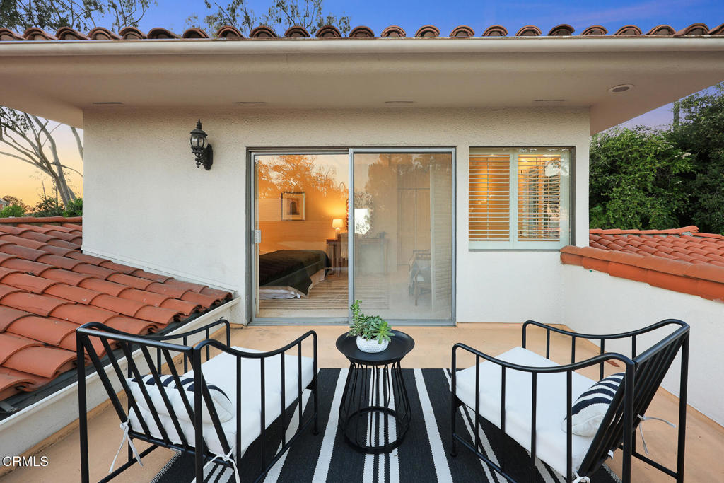 399 N San Rafael Avenue