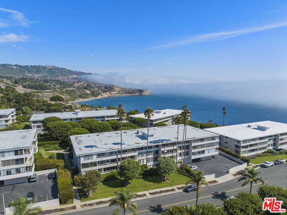 32724 Coastsite Dr Unit: 208