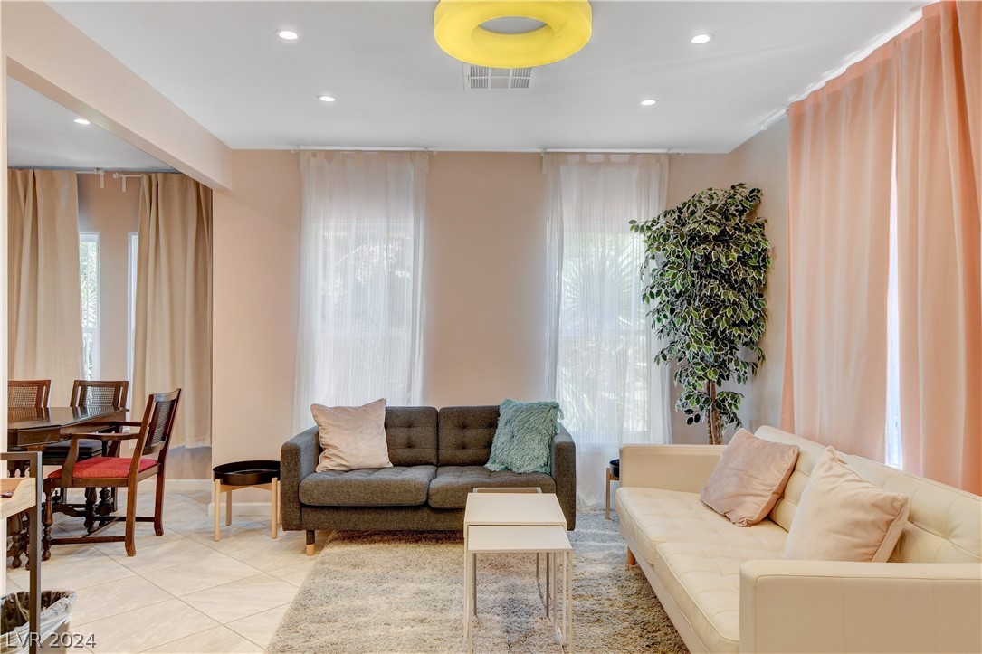 712 South 3rd Street