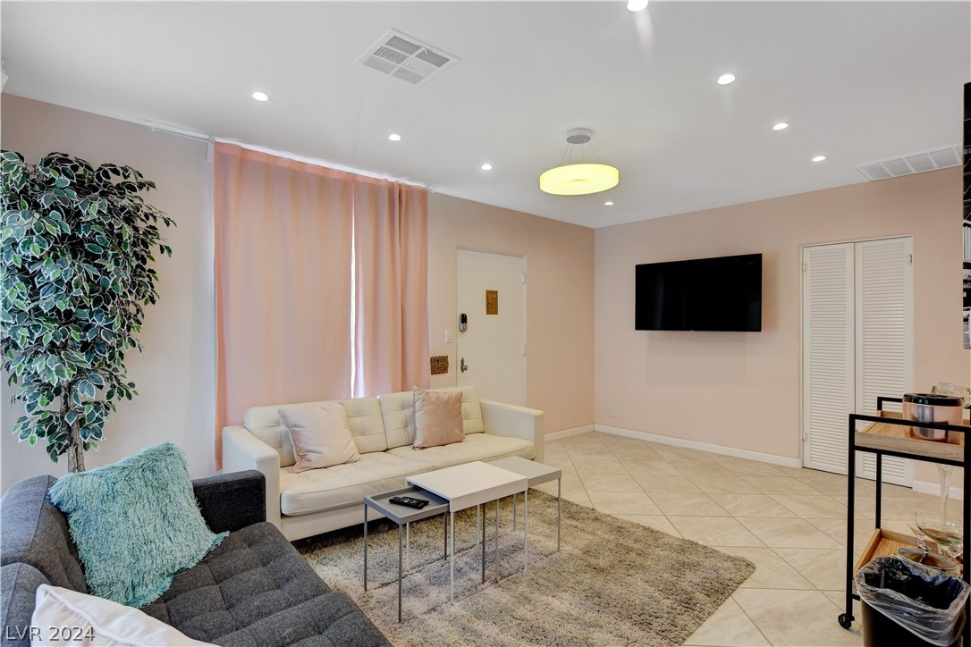 712 South 3rd Street