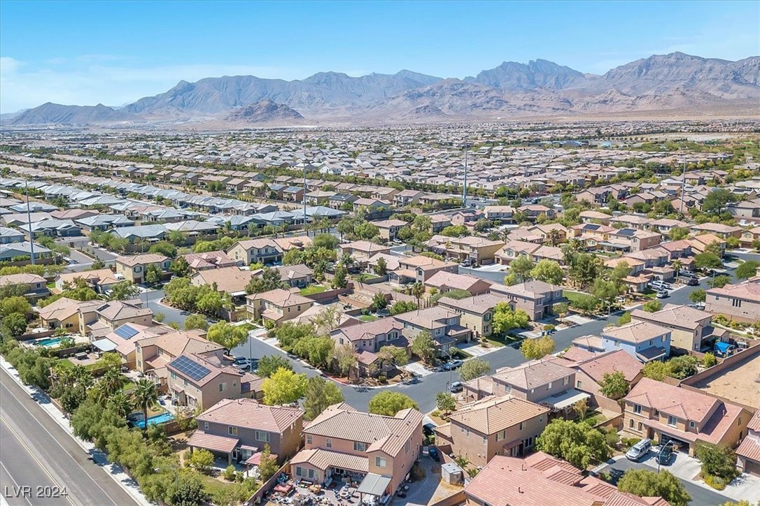 9941 Sharp Ridge Avenue