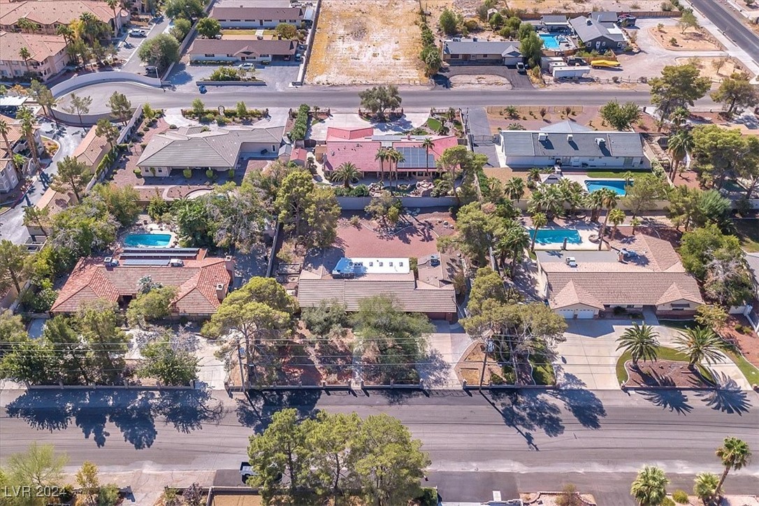 4011 Mountain View Boulevard