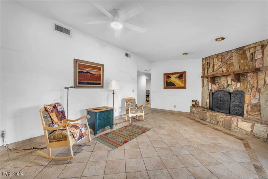 4011 Mountain View Boulevard