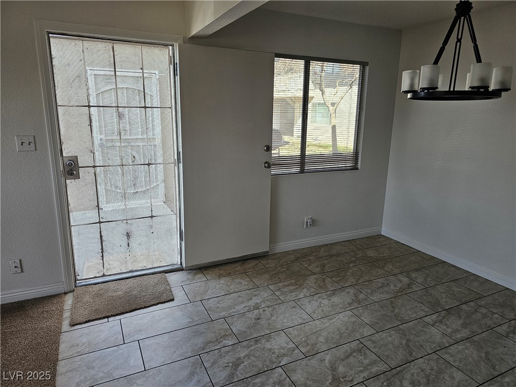 212 Orland Street 17