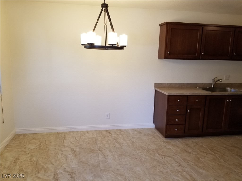 212 Orland Street 17