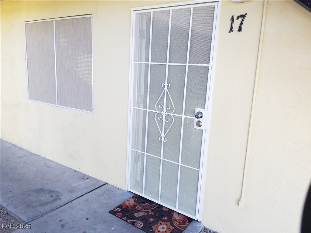 212 Orland Street 17