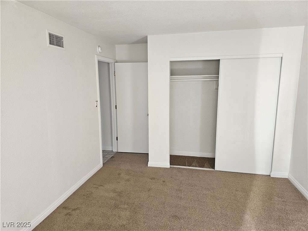 212 Orland Street 17