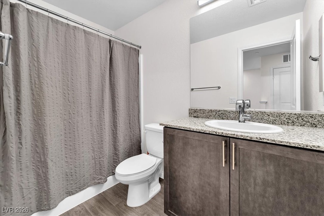 2814 Riverside Gold Court