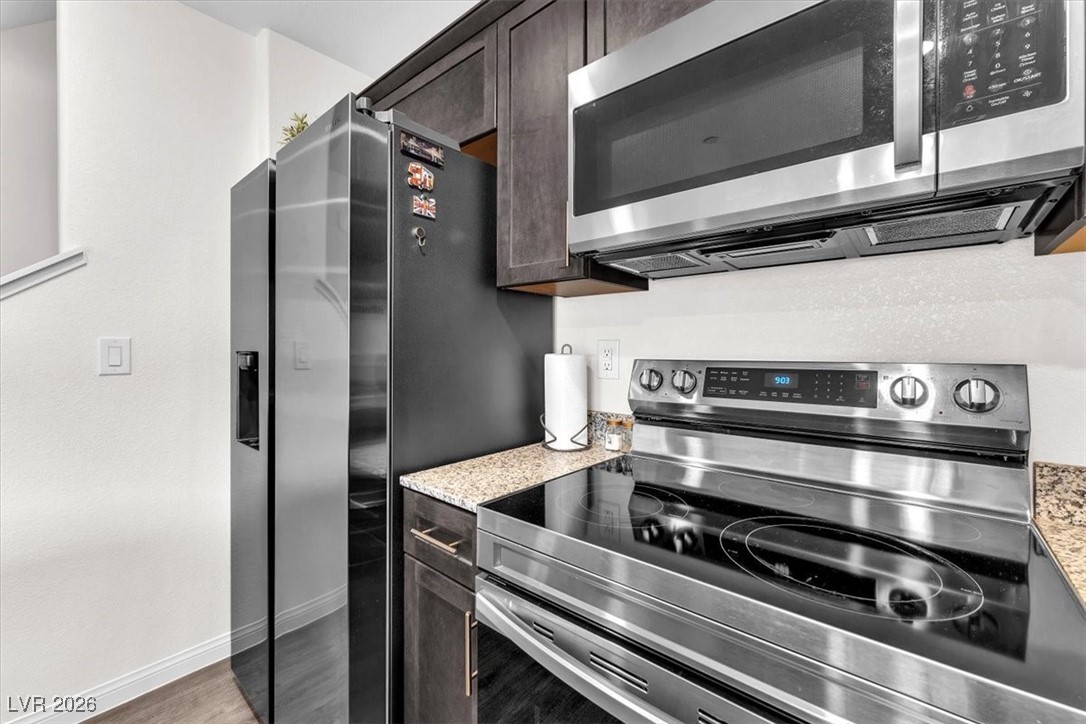 2814 Riverside Gold Court