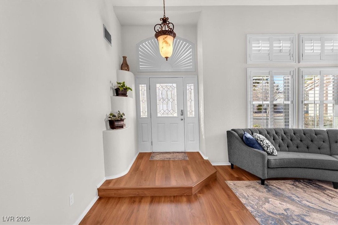 2416 Shady Vista Drive