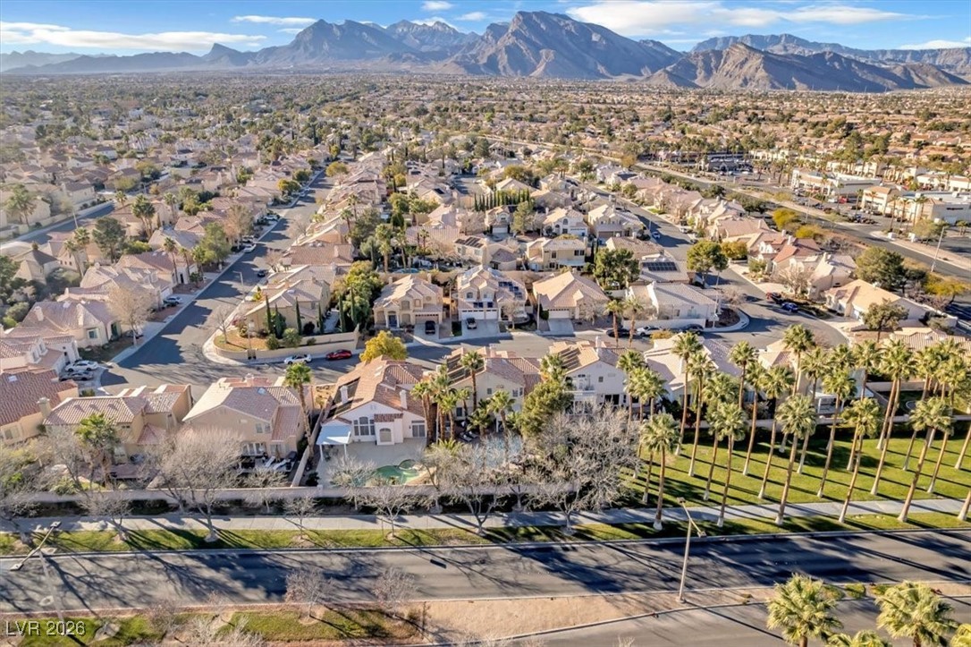 2416 Shady Vista Drive