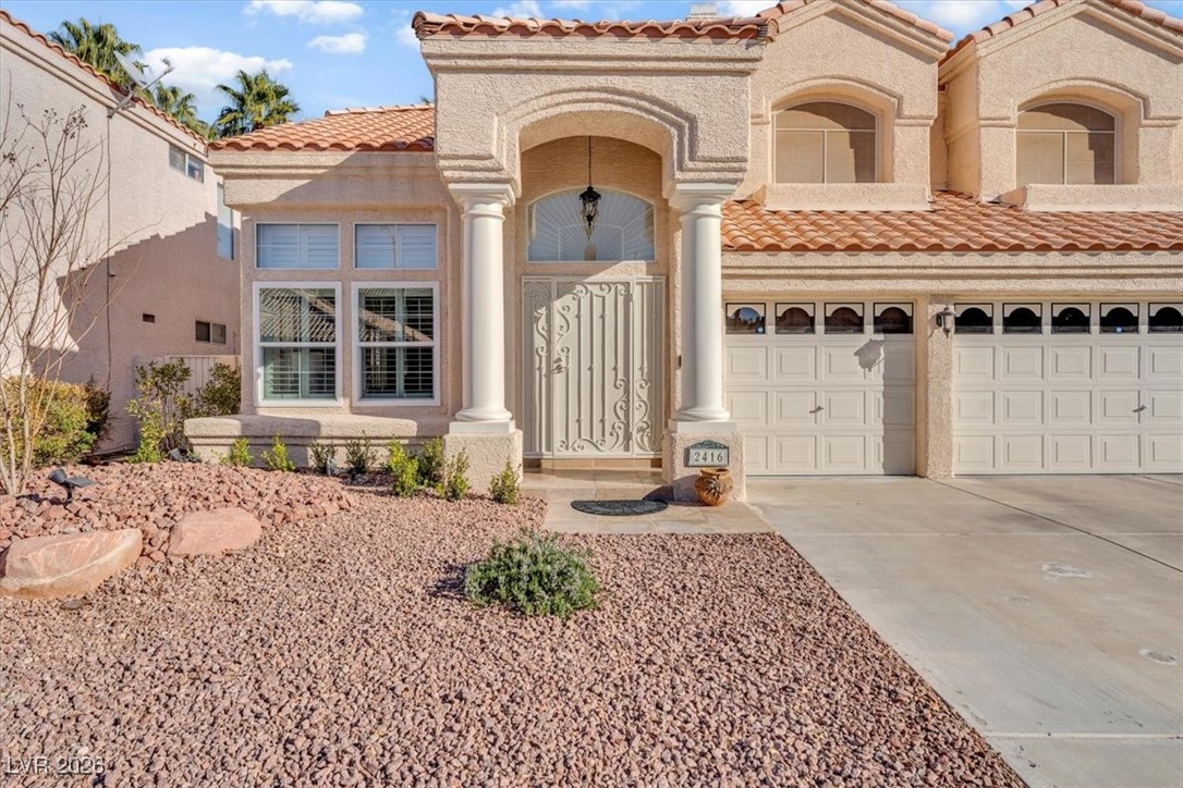 2416 Shady Vista Drive