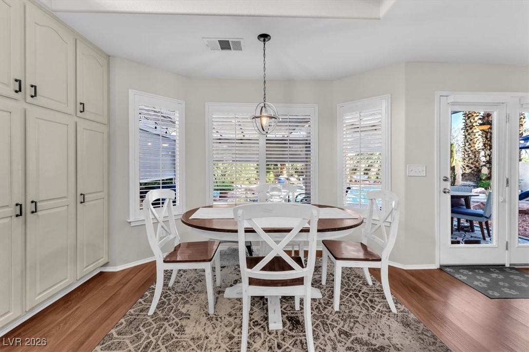 2416 Shady Vista Drive