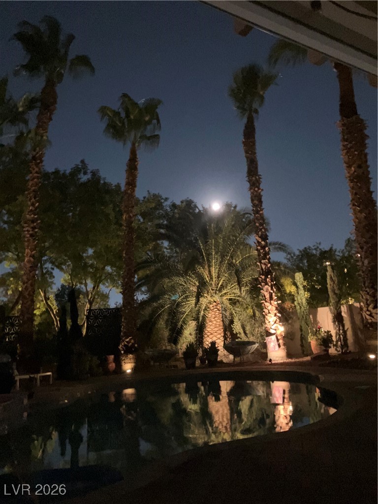 2416 Shady Vista Drive