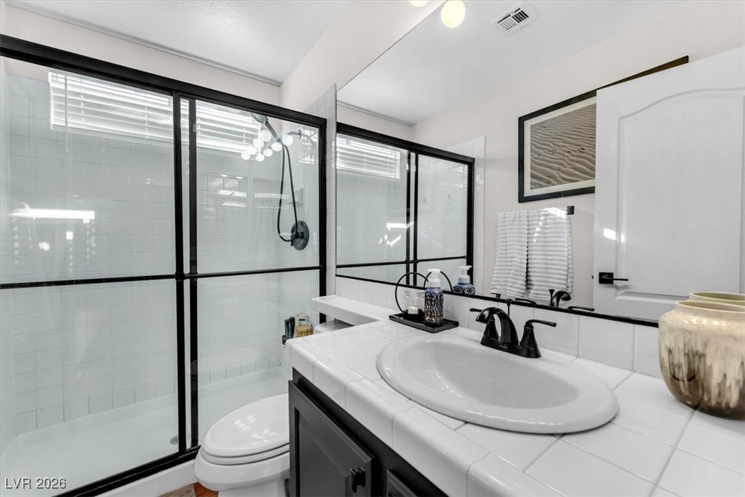 2416 Shady Vista Drive