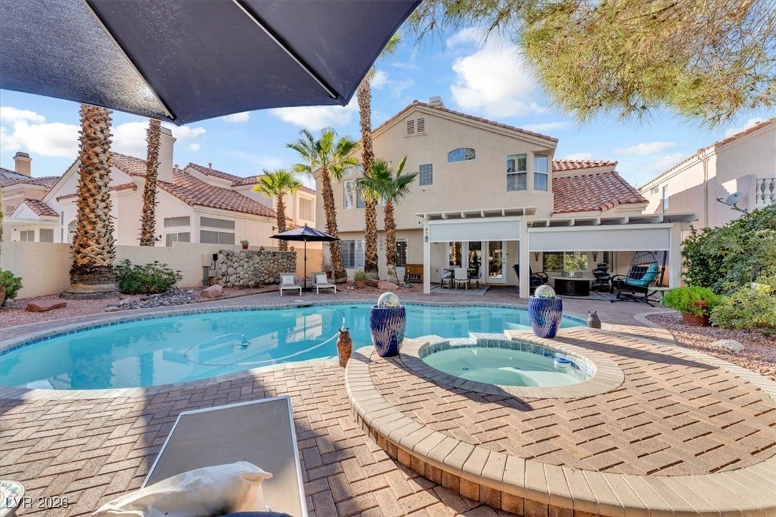 2416 Shady Vista Drive