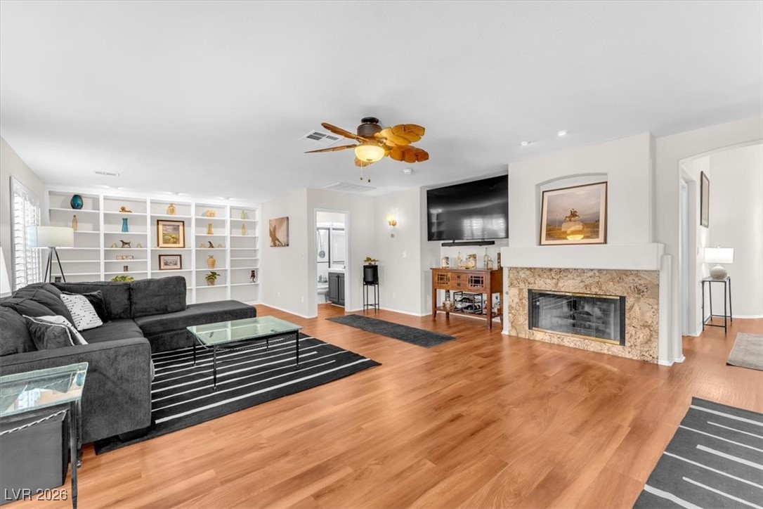 2416 Shady Vista Drive