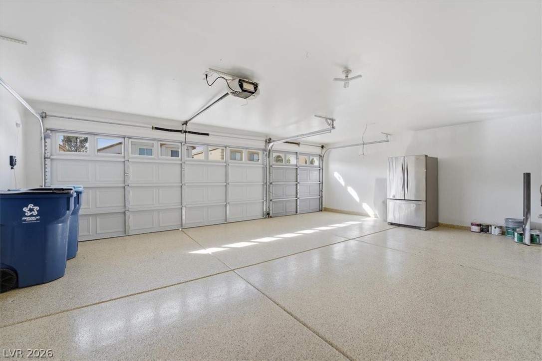 8612 Copper Ridge Avenue