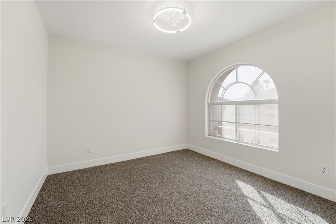 8612 Copper Ridge Avenue