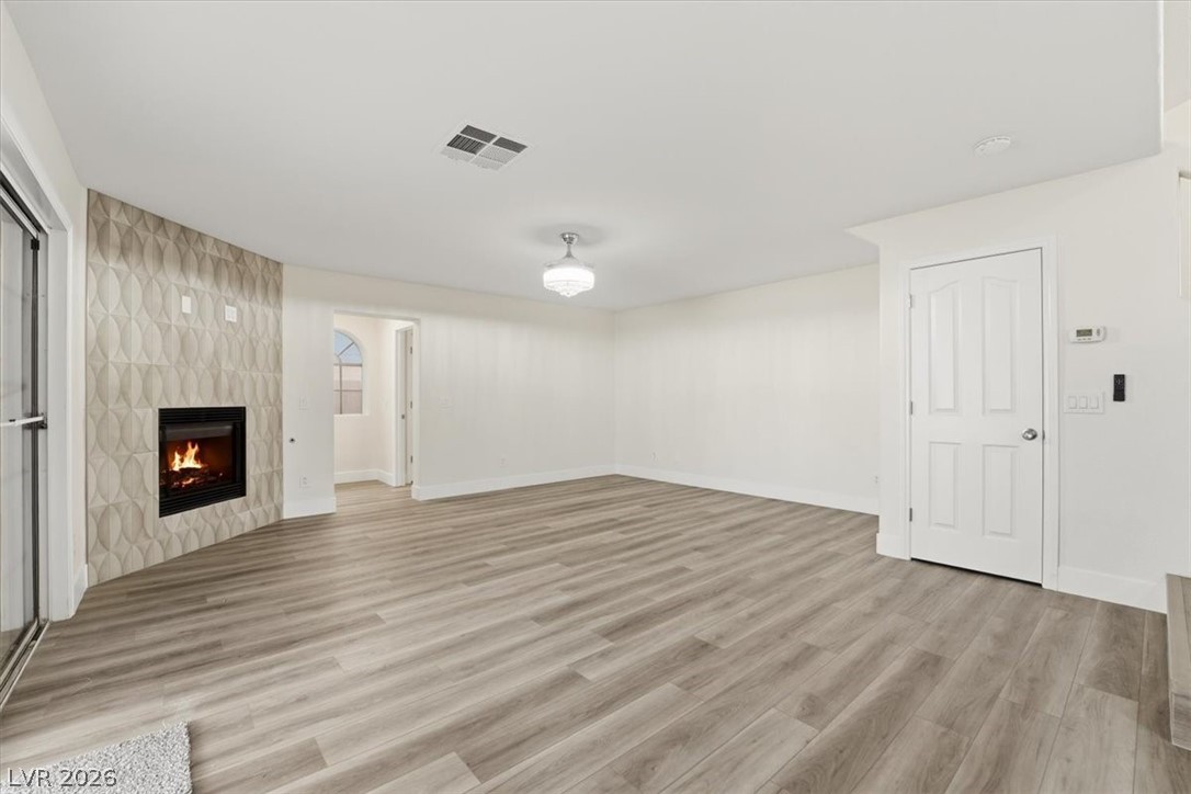 8612 Copper Ridge Avenue