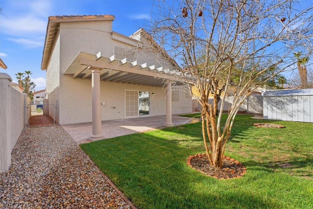 8612 Copper Ridge Avenue