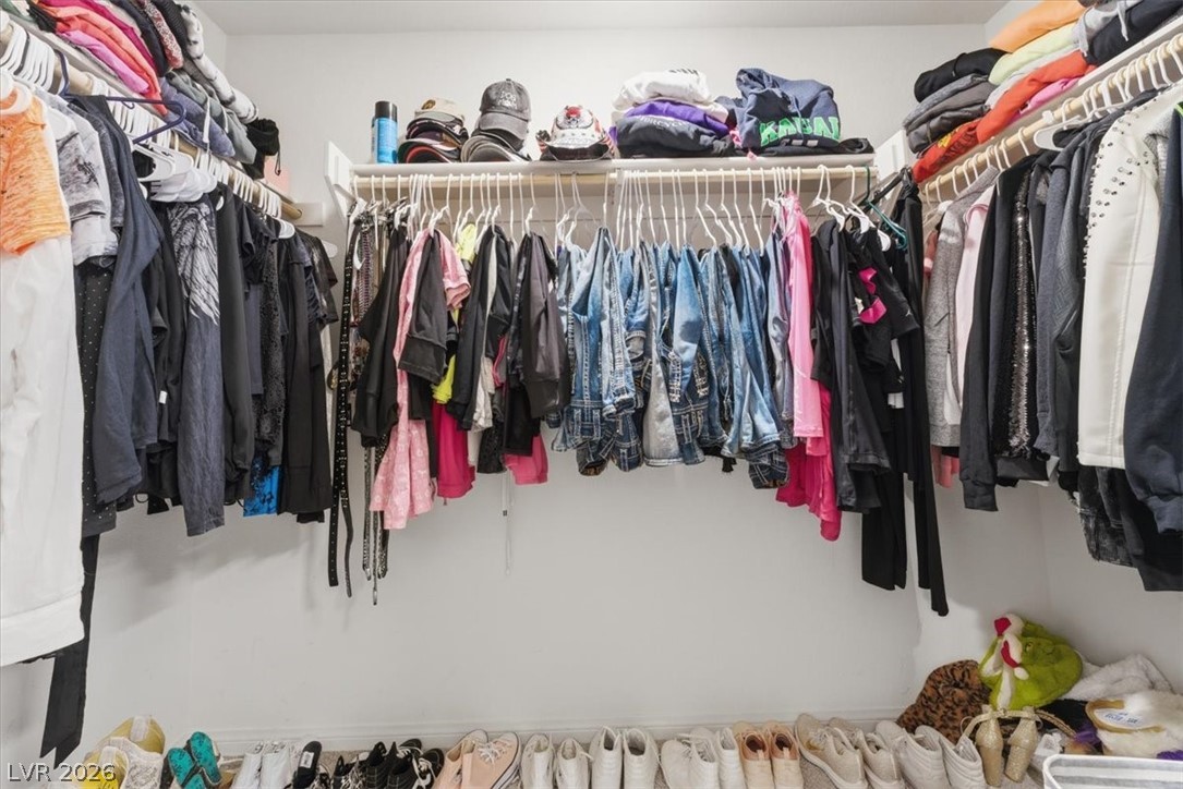 2682 Mango Light Avenue