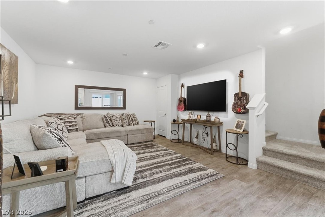 2682 Mango Light Avenue