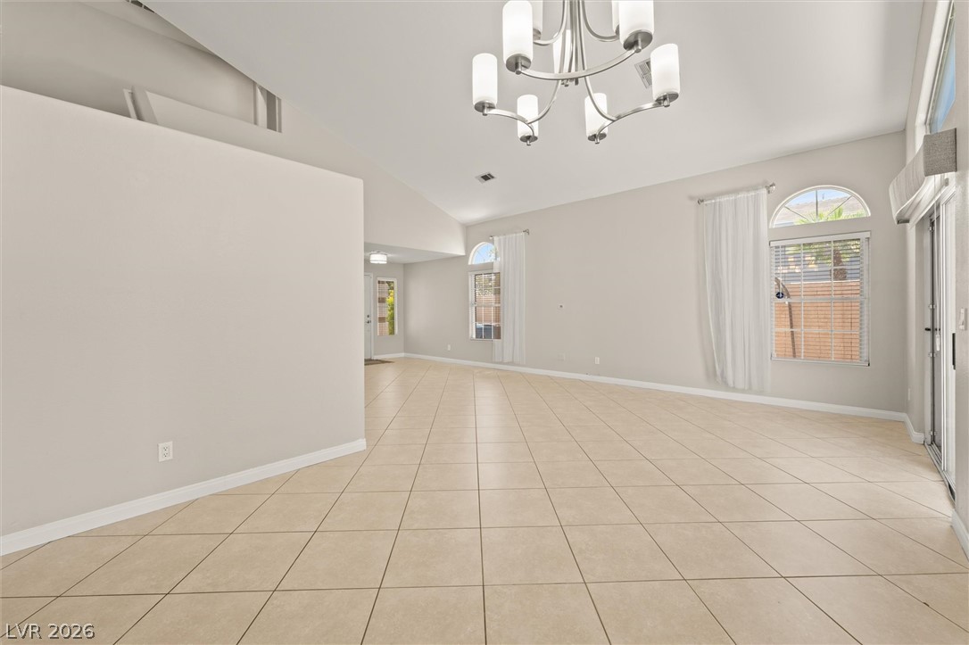 121 Golf Range Street