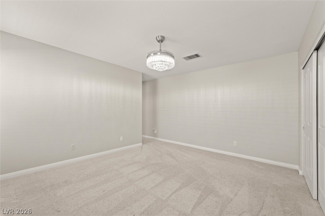 121 Golf Range Street