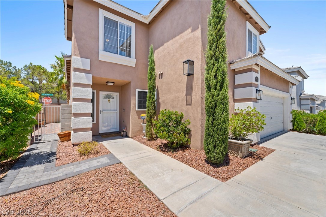 121 Golf Range Street