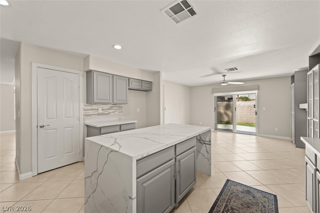 121 Golf Range Street
