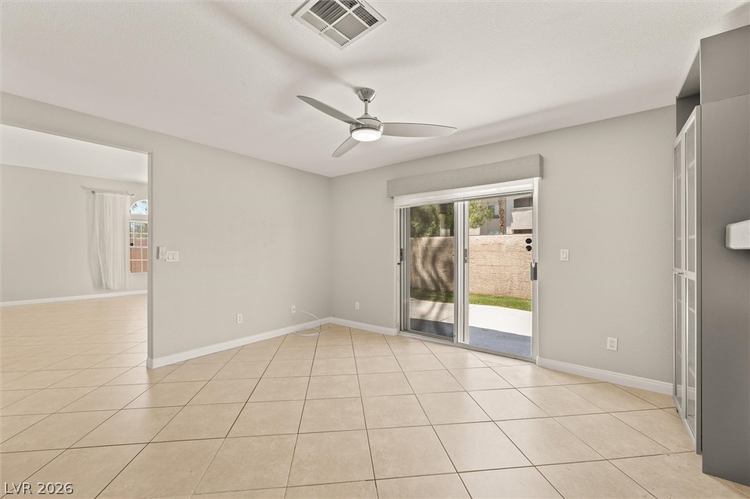 121 Golf Range Street