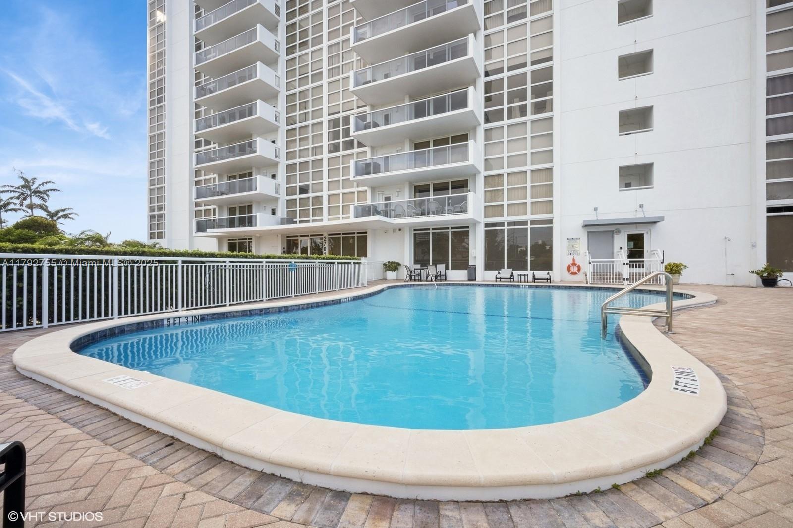 2701 N Ocean Blvd # 17E