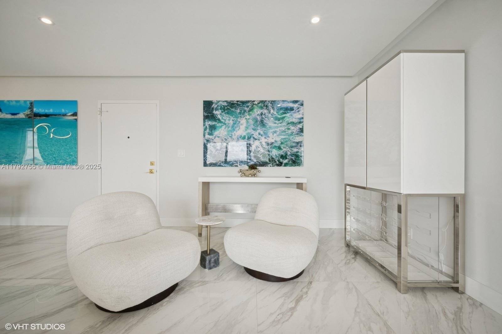 2701 N Ocean Blvd # 17E