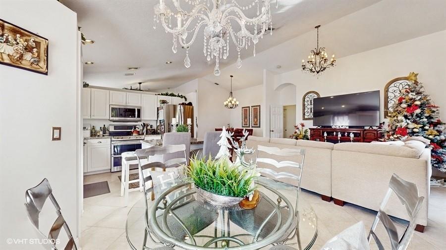 3552 Miramontes Cir