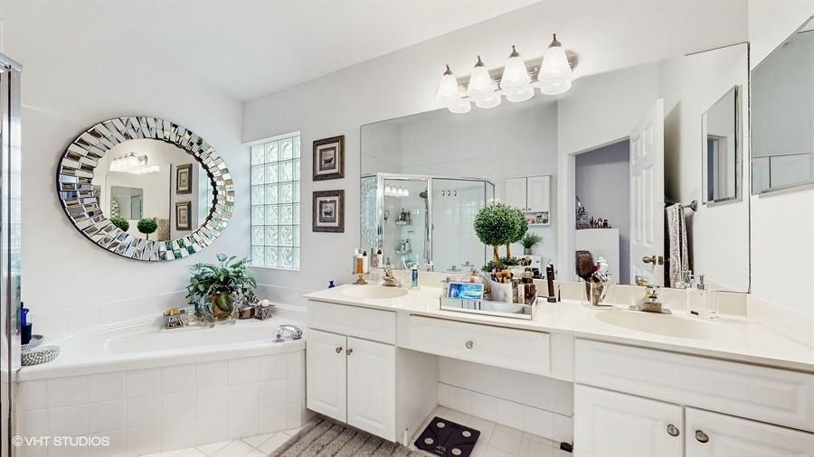 3552 Miramontes Cir