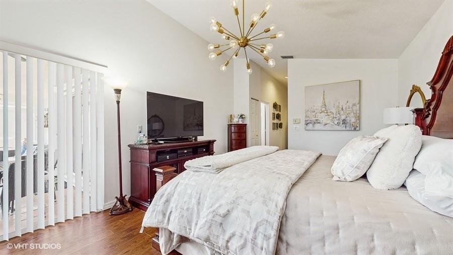3552 Miramontes Cir