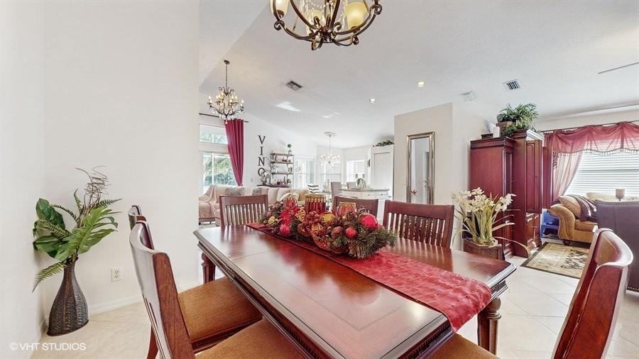 3552 Miramontes Cir