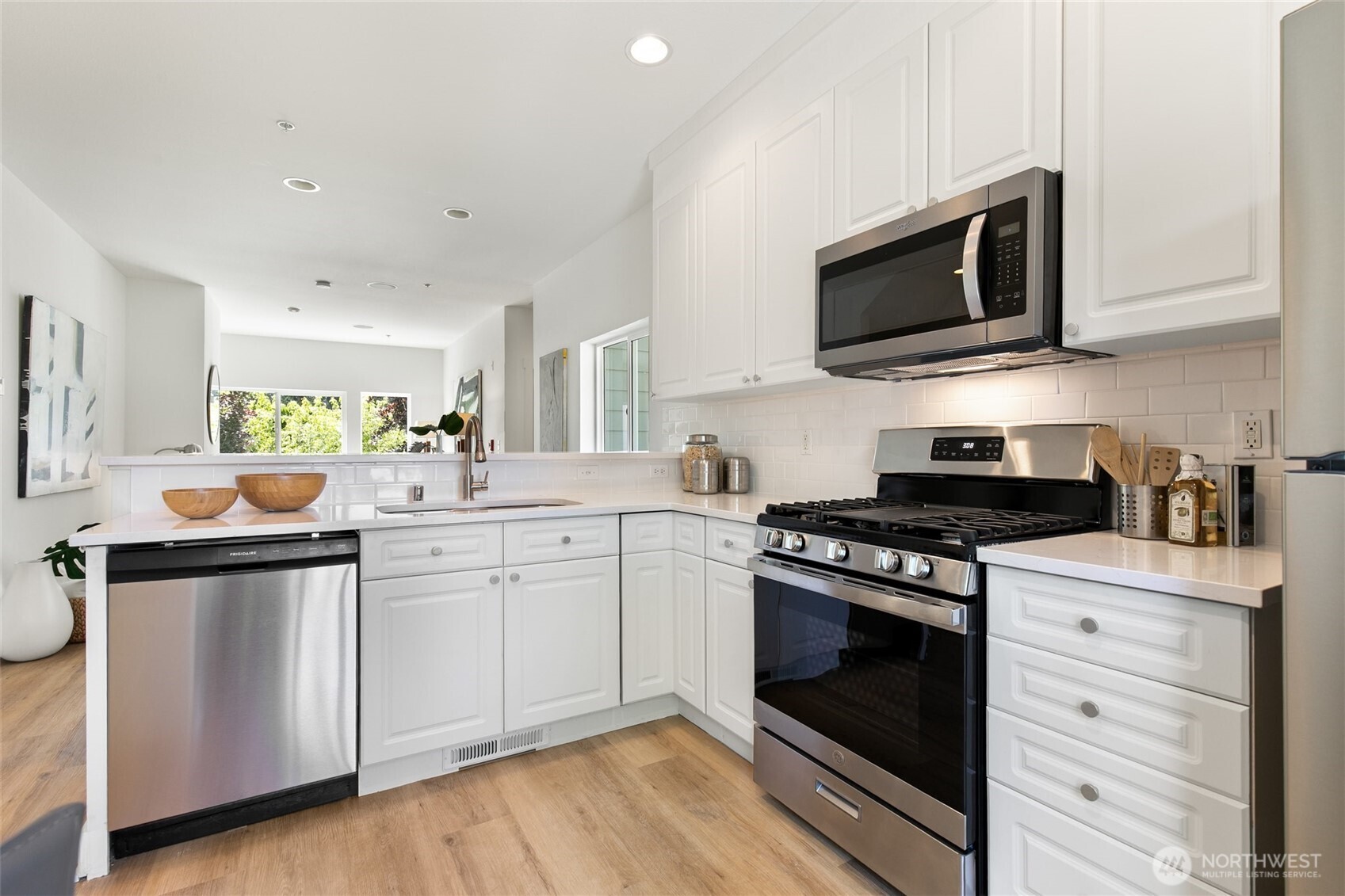 6816 NE 153rd Place Unit: D