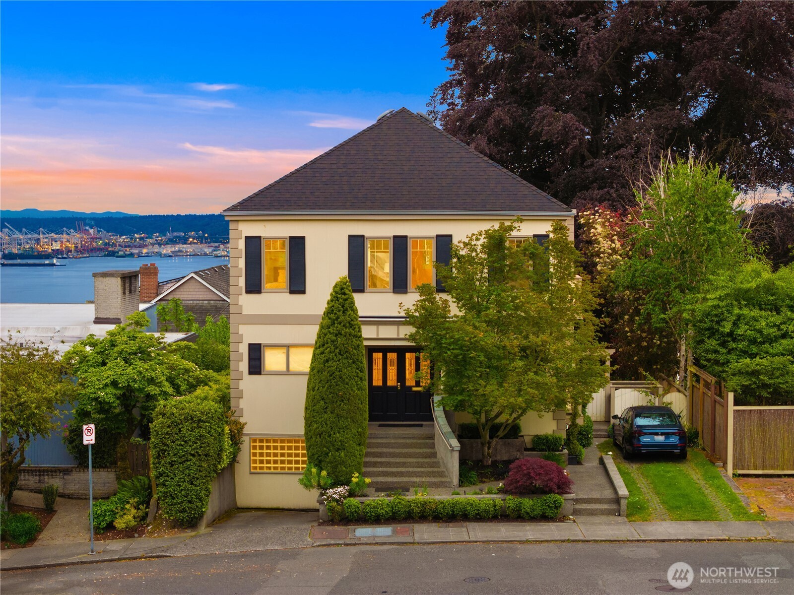 525 W Prospect Street Unit: A