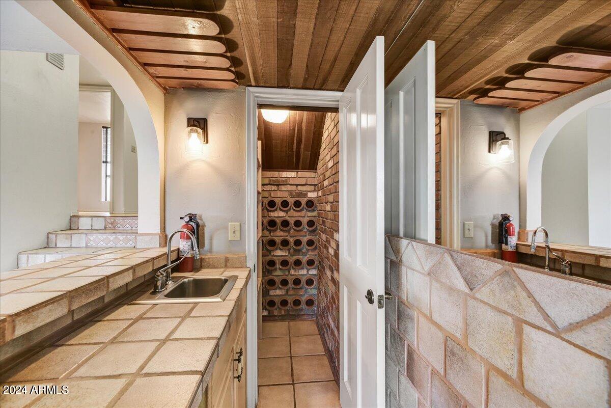 4438 E CAMELBACK Road # 154
