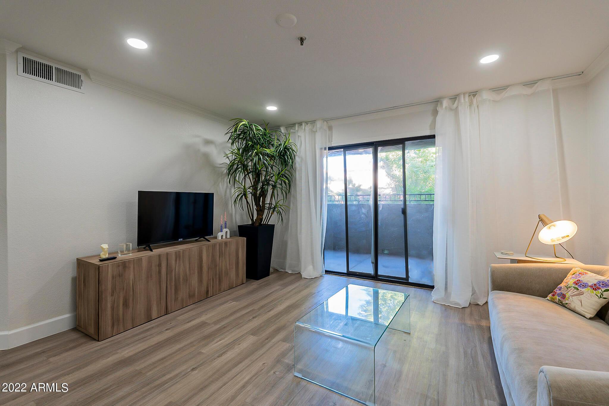 2025 E Campbell Avenue Apt 265