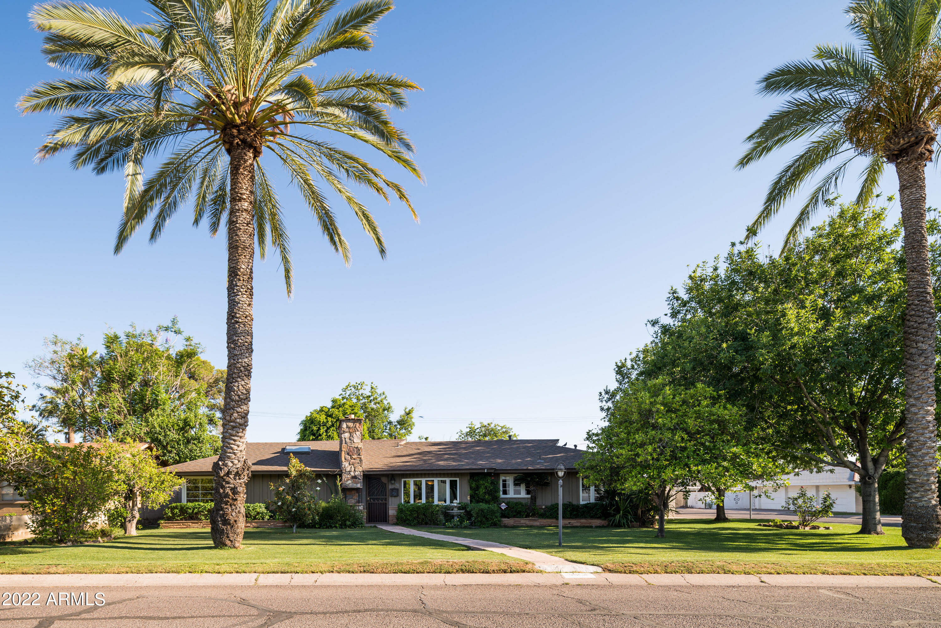 3801 E HIGHLAND Avenue